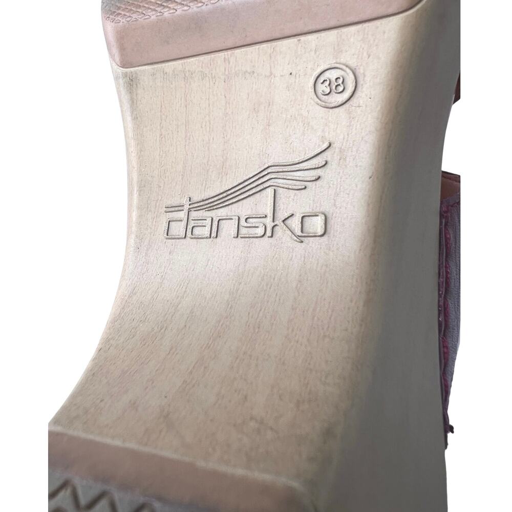 Dansko Karena Leather Buckle Strap Comfort Sandal in Red Wine Casual Women's 7.5 - Picture 11 of 13